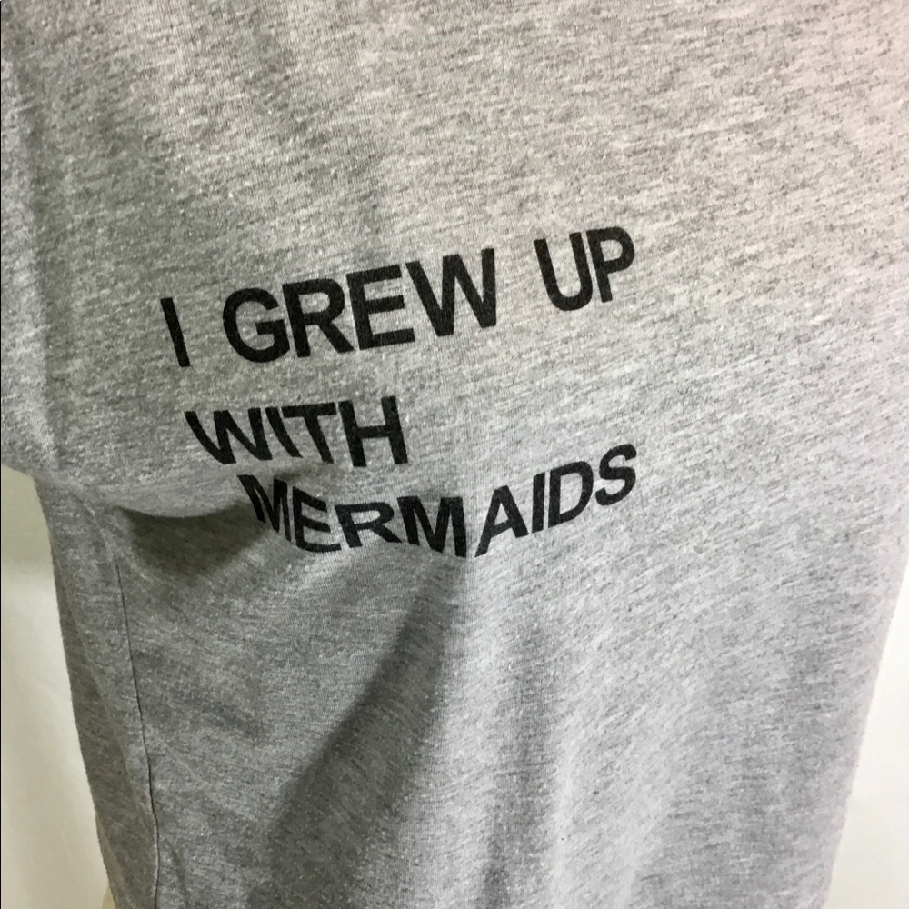 Divided H&M Gray Crop Top Junior - Picture 2 of 6